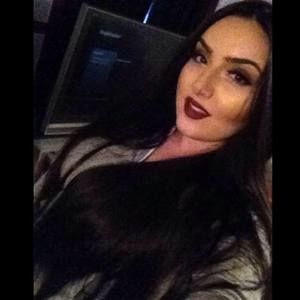 Meet your Posher, Tamra